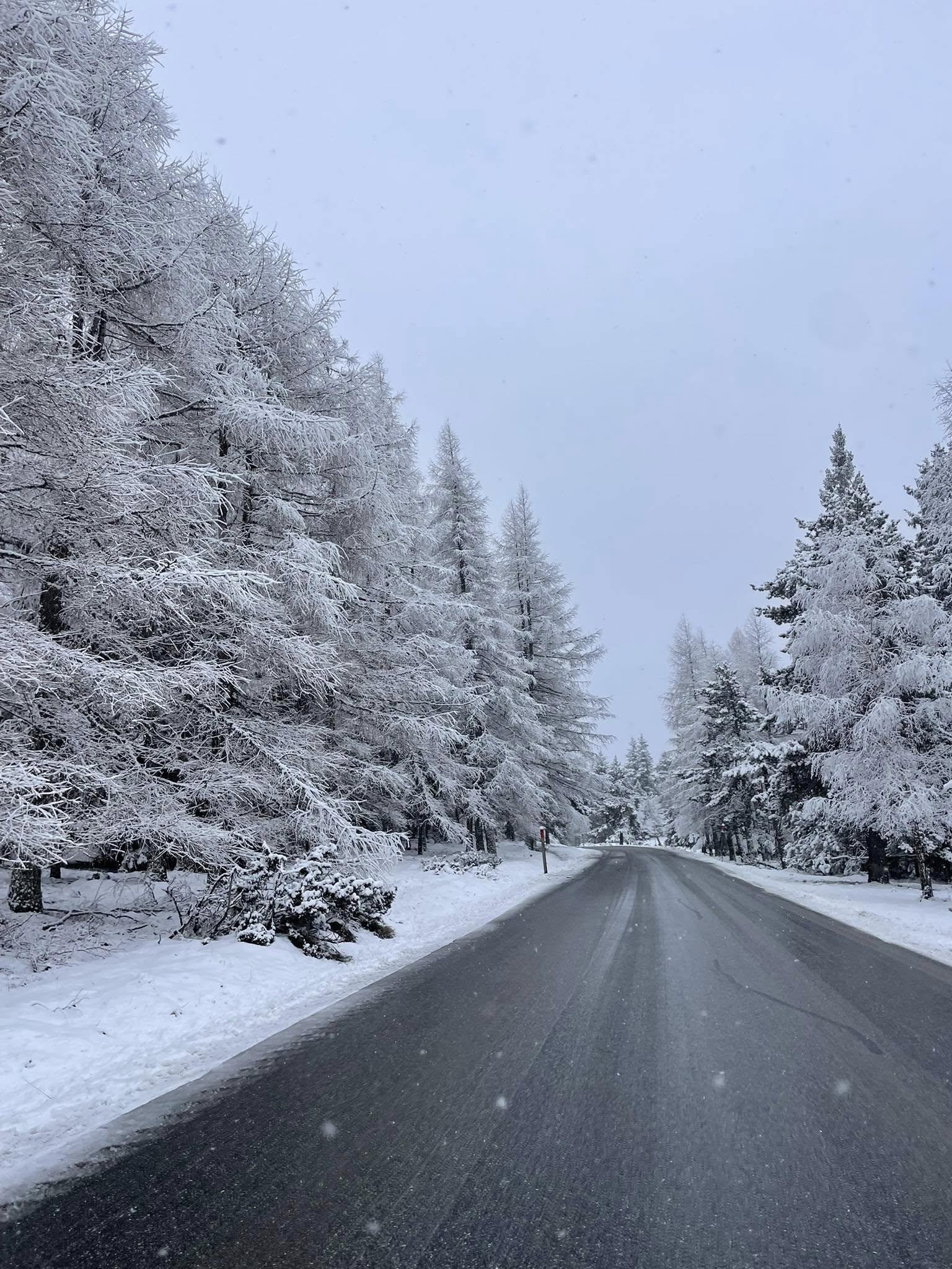Beaucoup de neige avant la fermeture à Bolquère Pyrénées 2000